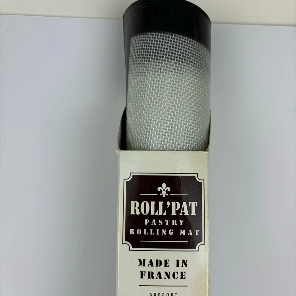 Williams Sonoma ROLL PAT/France pastry rolling mat-NIP